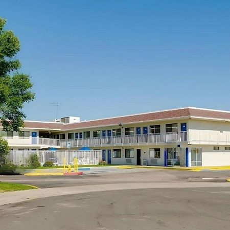 Park Inn By Radisson, Торнтон Екстер'єр фото