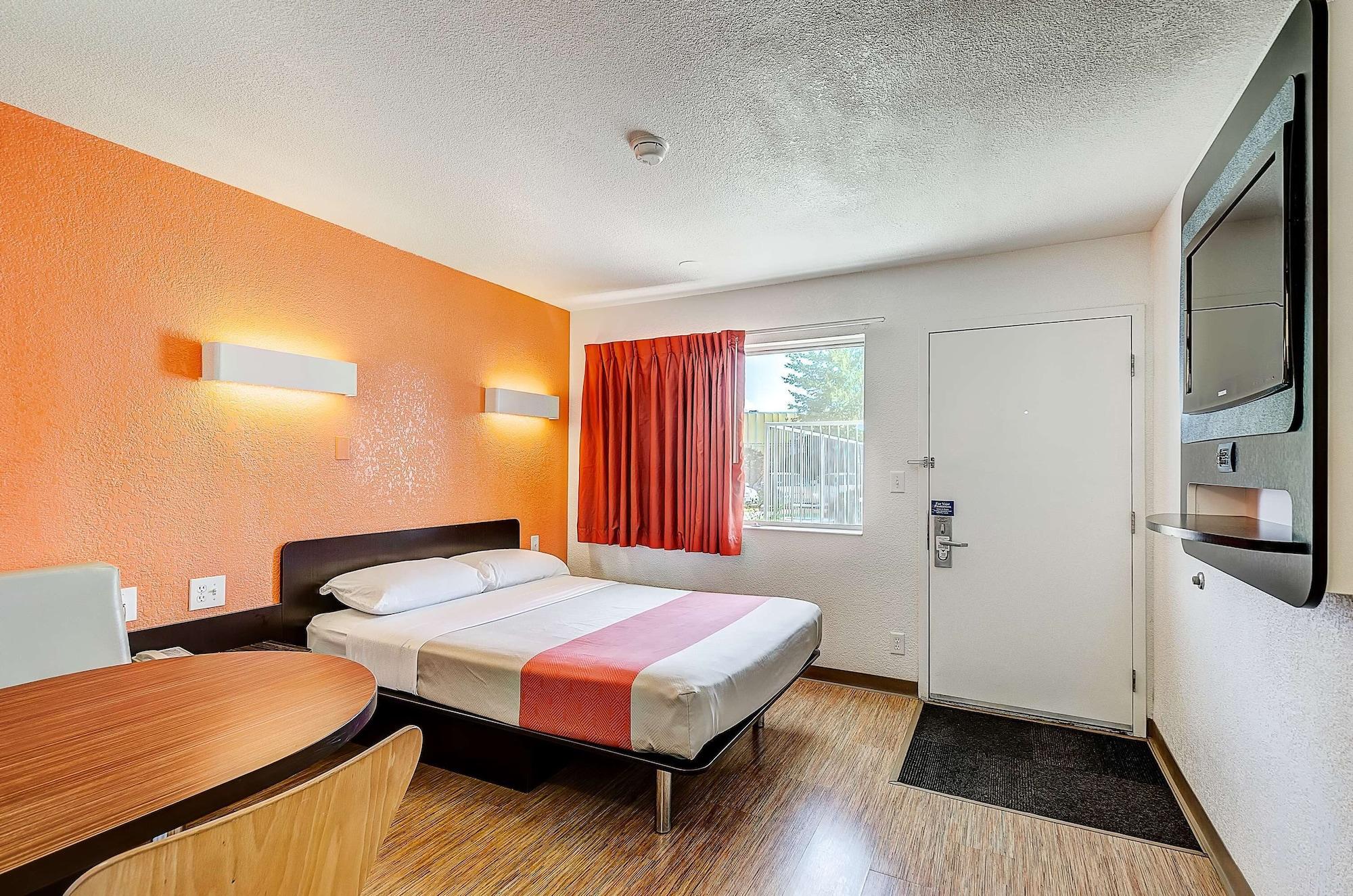 Park Inn By Radisson, Торнтон Екстер'єр фото